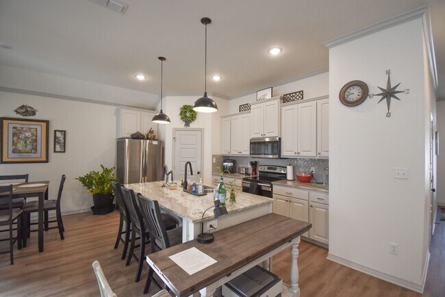 Foto del edificio - Available! Gorgeous 3 Bedroom 2 Bath in Tyler!