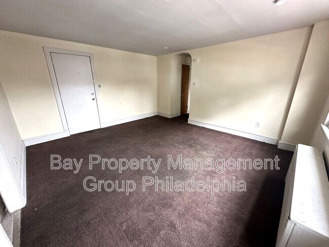 Foto del edificio - 300 MacDade Blvd