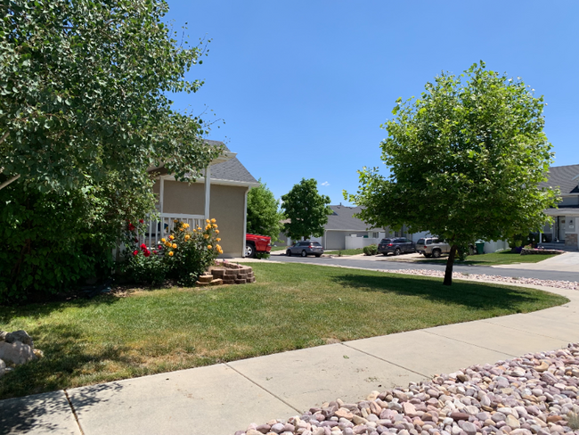 Building Photo - 6772 Spring Oak Dr