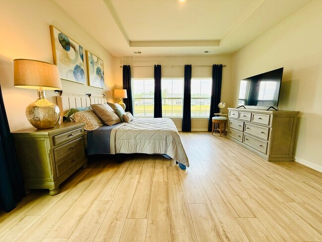 Building Photo - 4084 Da Vinci Dr