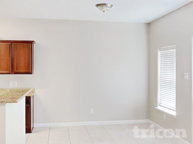 Building Photo - 132 Houston Pl