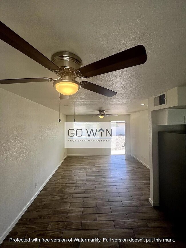Foto del edificio - 1021 N 28th St