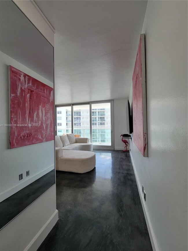 Foto del edificio - 1000 West Ave