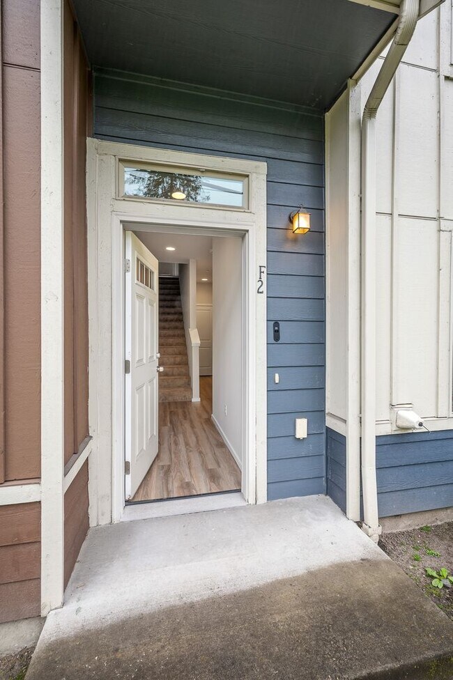 Foto del edificio - 16503 6th Avenue W