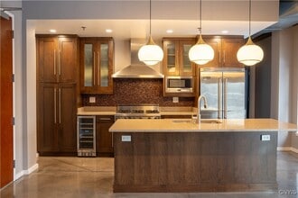 Building Photo - 211 W Jefferson St