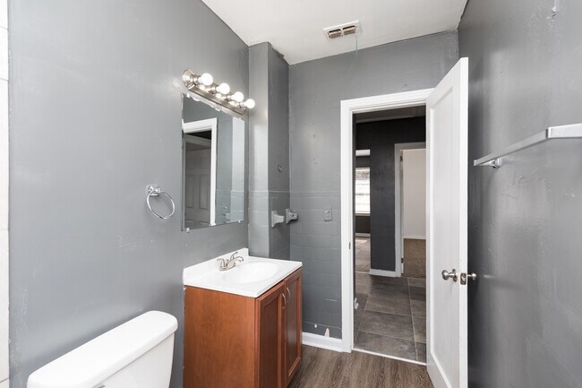 Foto del edificio - 3101 N 3rd St Cir