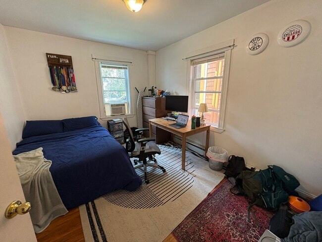 Building Photo - 55 Elm St