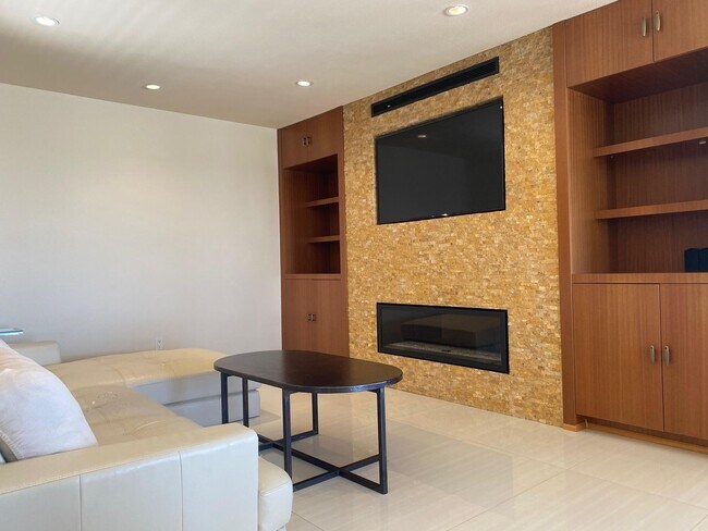Foto del edificio - 2104 Southridge Dr