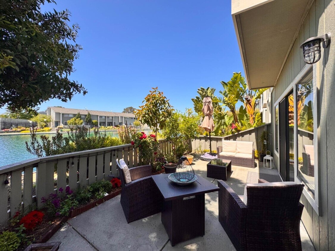 Foto principal - 838 Andromeda Ln