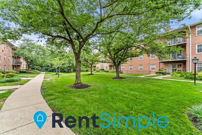 Foto del edificio - 3334 Spring Lane