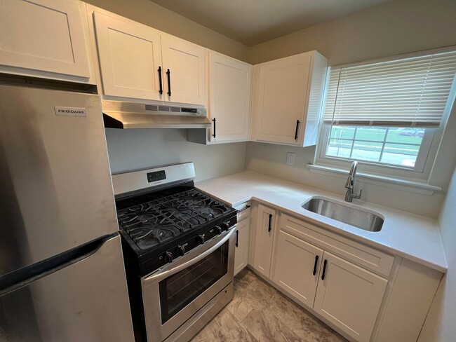 Interior Photo - 104 5th Ave Belmar