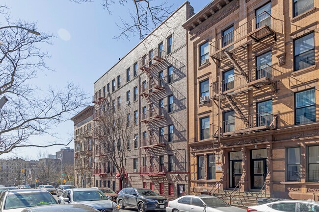 Building Photo - 1165 Fulton Ave