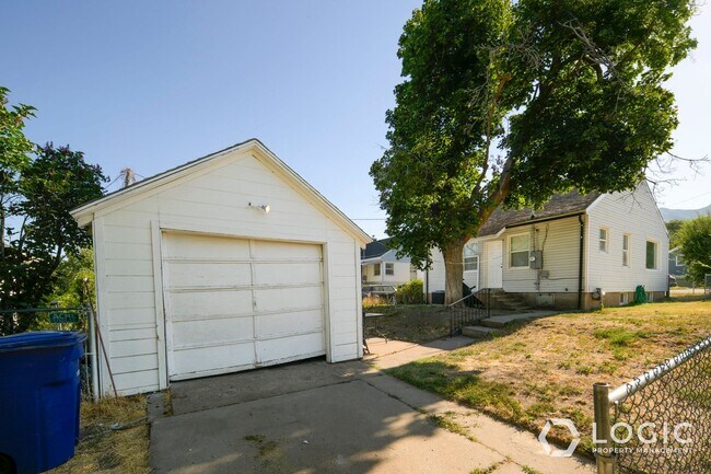 Foto del edificio - Spacious Home in Ogden!