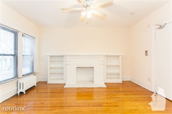 Building Photo - 2811 N Pine Grove Ave