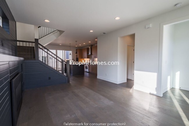 Foto del edificio - 4345 N Haight Ave