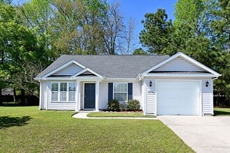 Building Photo - 8256 Tartan Ln