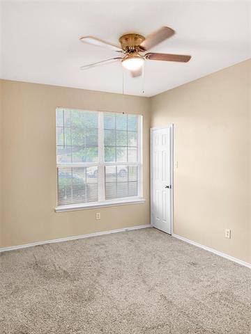 Foto del edificio - 7221 Lindentree Ln