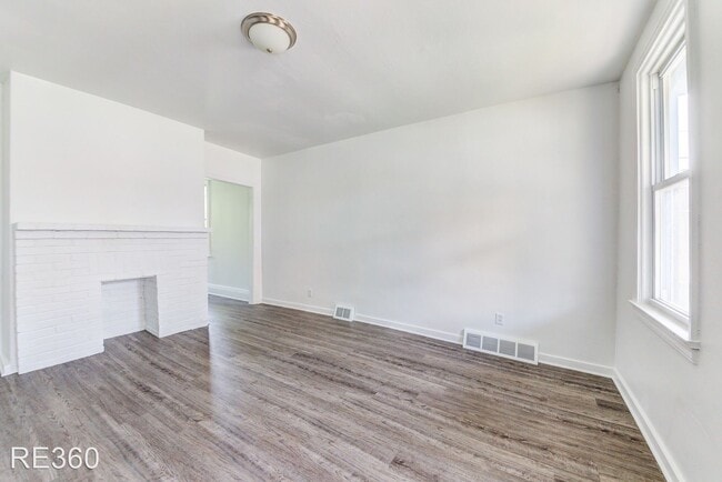 Foto del edificio - 2 br, 1 bath House - 20 Sylvania Beltzhoover