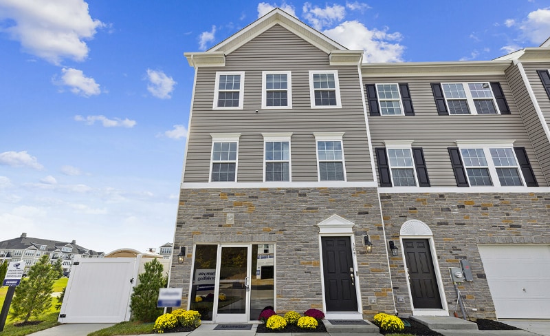 Photo - 249 Macoun Way (Glassboro, NJ)