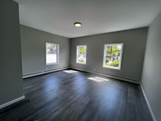 Foto del edificio - 80 Grant Ave