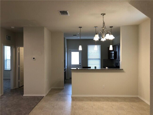 Building Photo - 239 Zuma Dr