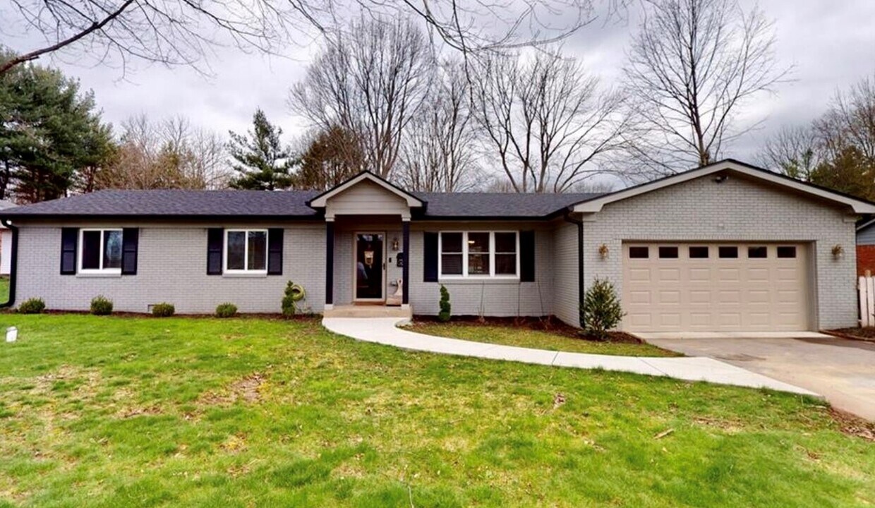 2820 E 98th St, Carmel, IN 46280 House Rental in Carmel, IN