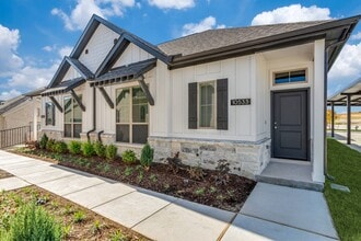 Building Photo - Canopy Homes at Woodcreek