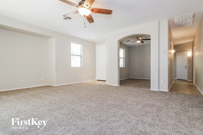 Foto del edificio - 9707 N 179th Dr