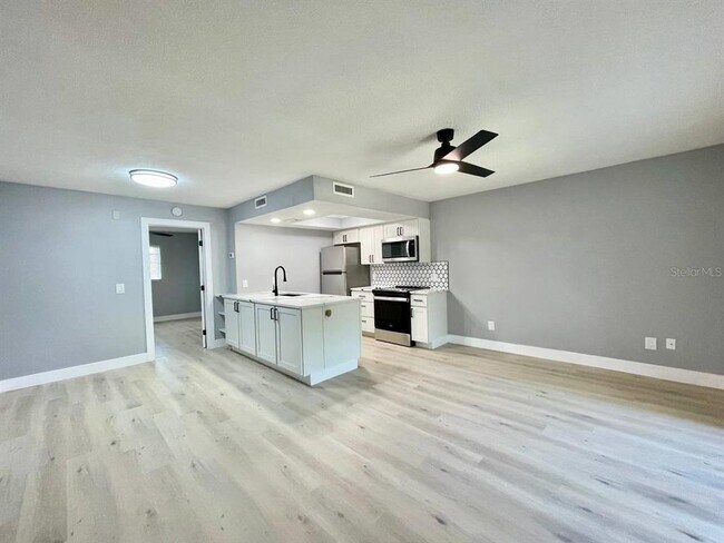 Foto del edificio - 4508 S Oak Dr
