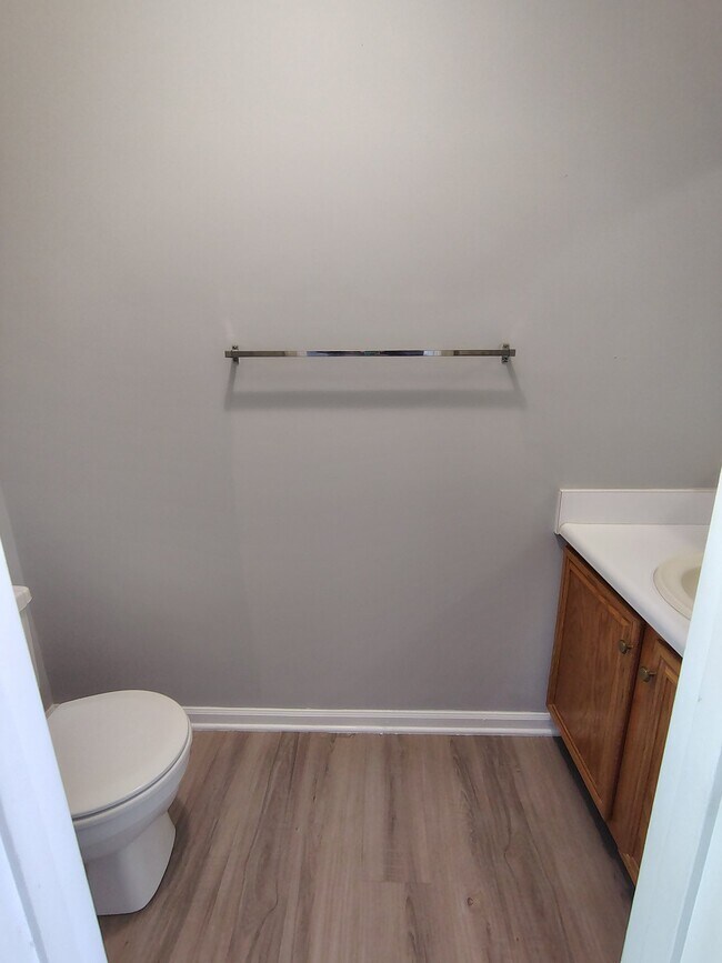 Foto del edificio - 30 Fonda Dr