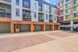Building Photo - 2680 Blake St