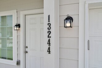 Building Photo - 13244 Musky Dr