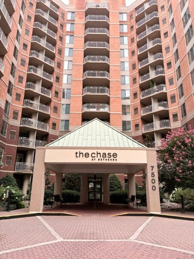 Photo - 7500 Woodmont Ave #907 Apartment