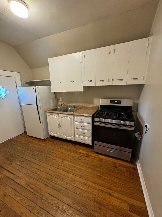 Foto del edificio - Charming 2 Bed 1.5 Bath in West Wash Park!