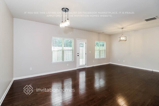 Foto del edificio - 4606 Pine Harbor Ct NE