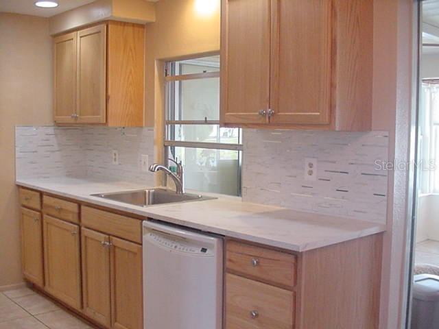 Foto del edificio - 533 Circlewood Dr