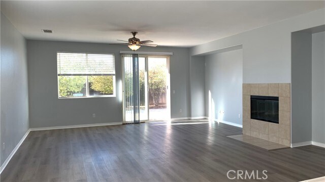 Foto del edificio - 1733 Sharon Ct