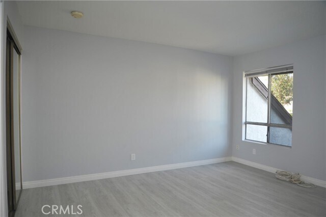 Building Photo - 2337 S Greenwood Pl