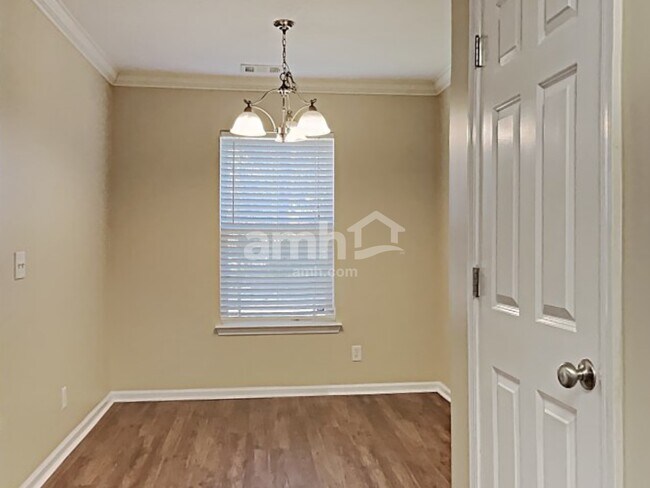 Foto del edificio - 171 Fox Glen Ct