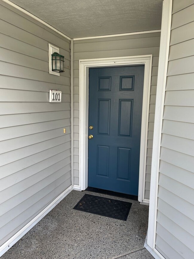 Building Photo - 16205 SW Audubon St