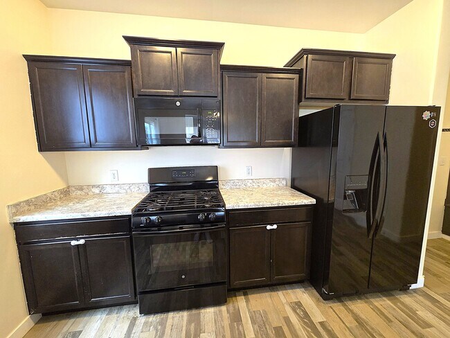 Foto del edificio - 34 E Legacy Pkwy