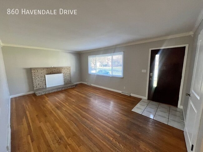 Building Photo - 860 Havendale Dr