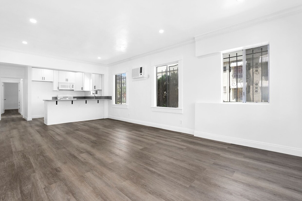 Primary Photo - 3rd Avenue Apartments