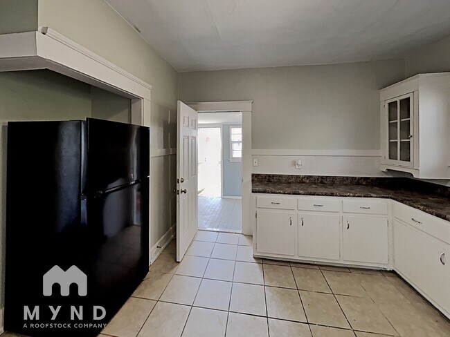 Foto del edificio - 1324 42nd St Ensley