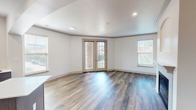 University Living Room - The Village at Stetson Square