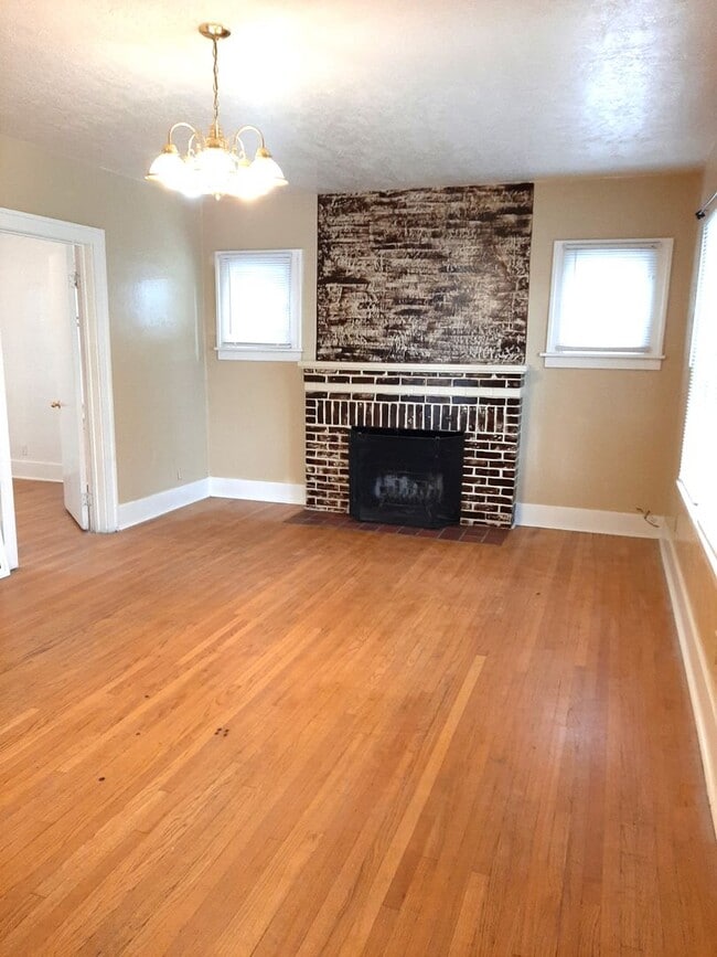 Foto del edificio - (2017 8th Ave)