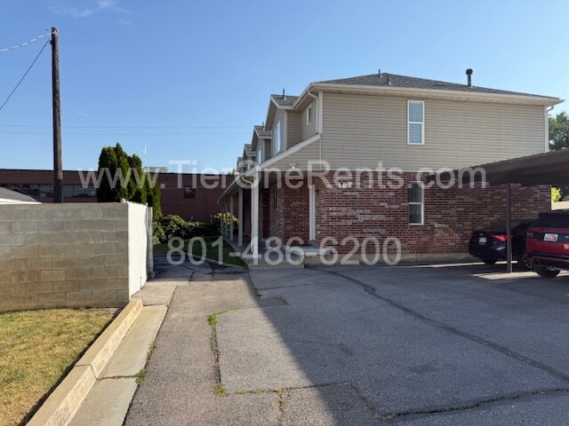 Building Photo - NO DEPOSIT option available for qualified ...