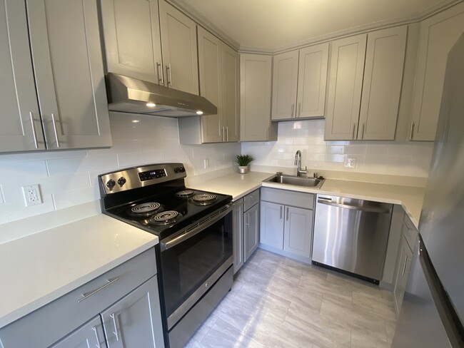 Building Photo - 430 Arguello Blvd