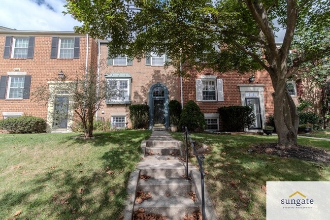 Photo - 12 Daria Ct Townhome