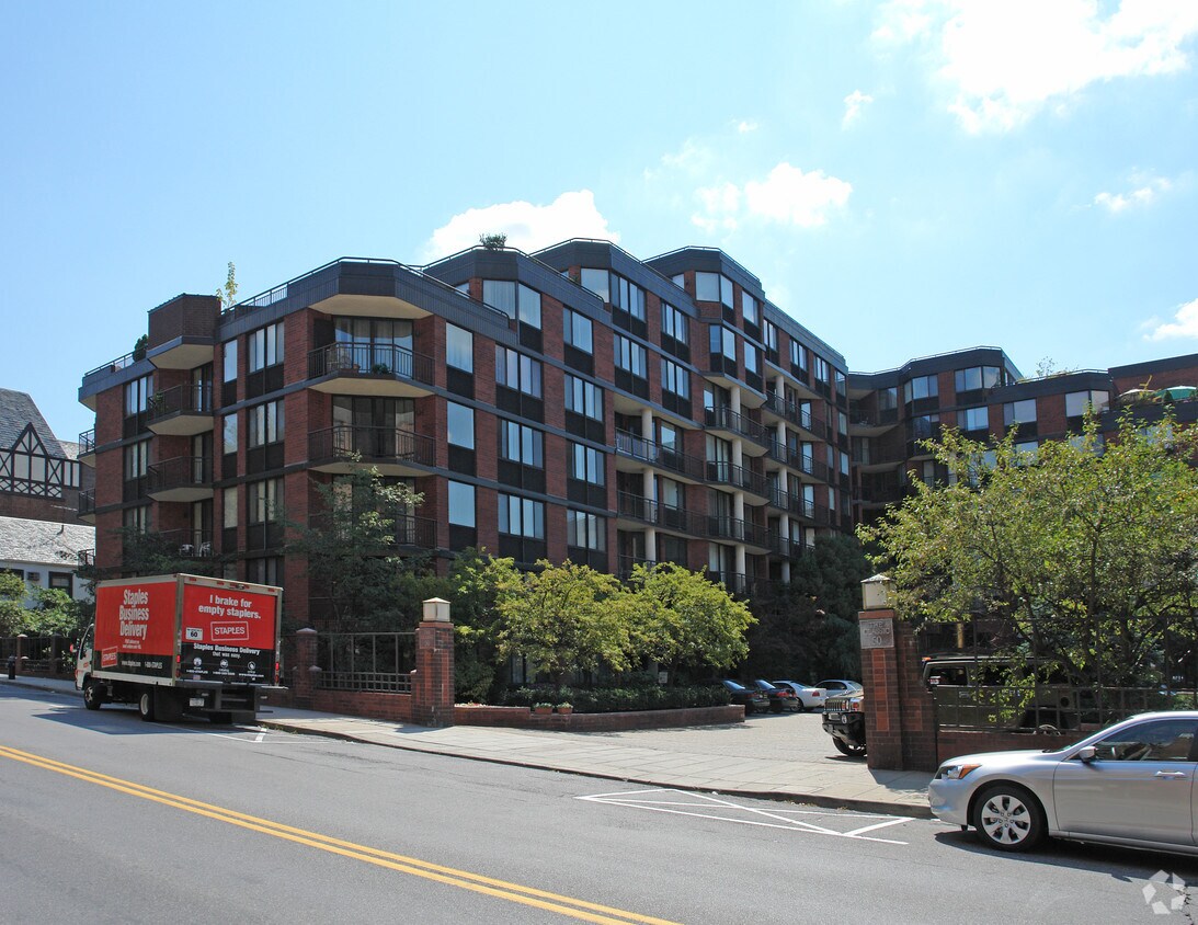 50 E Hartsdale Ave, Hartsdale, NY 10530 Apartments Hartsdale, NY